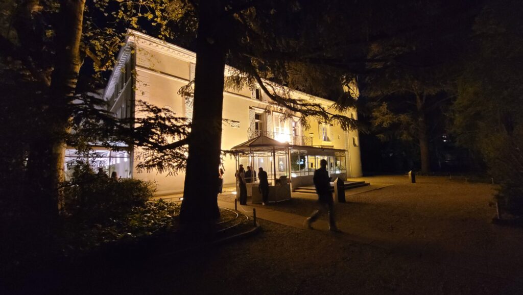 chateau de montchat vu de nuit