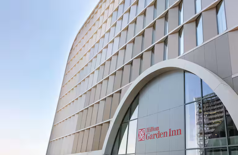 hilton-garden-inn-bordeaux-centre-hgi-devanture-exte-rieure-00-hd